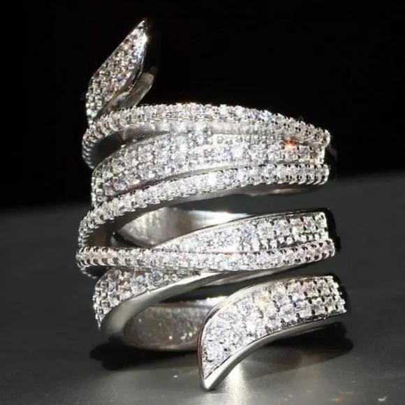 Jewelry - NEW 925 STERLING SILVER DIAMOND RING